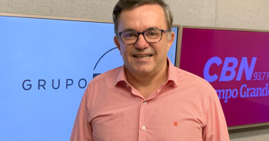 Justiça manda remover post com informação falsa sobre Vander Loubet