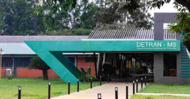 MP denuncia ex-servidores e despachantes por fraudes no Detran-MS